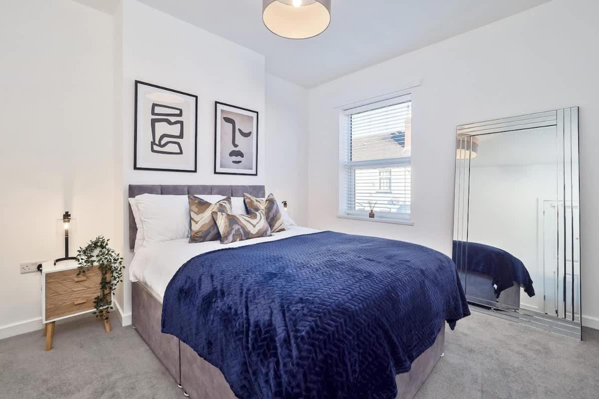 Nursery House By Truestays - 3 Bedroom House In Stoke-On-Trent Bagian luar foto